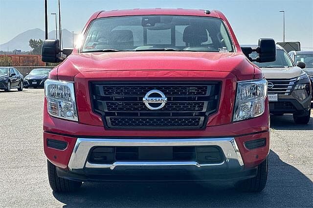 Nissan Titan