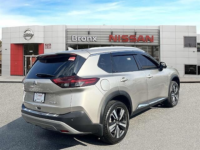 Nissan Rogue