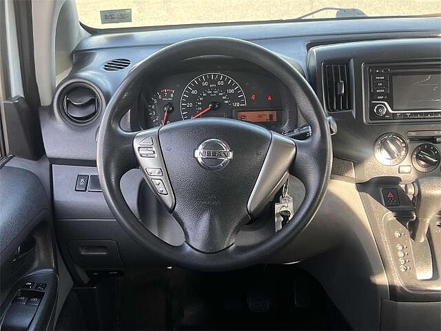 Nissan NV200