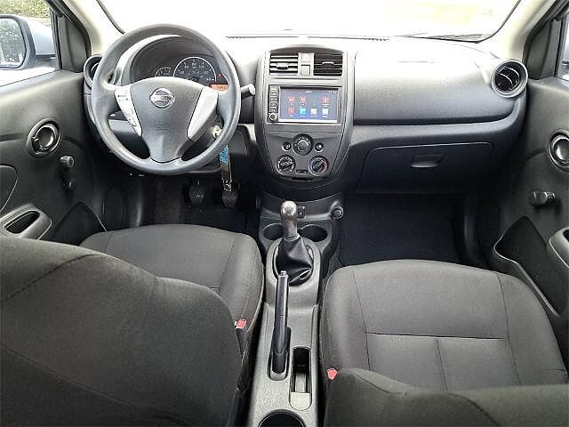 Nissan Versa