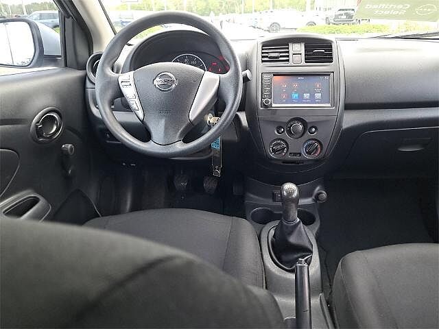 Nissan Versa