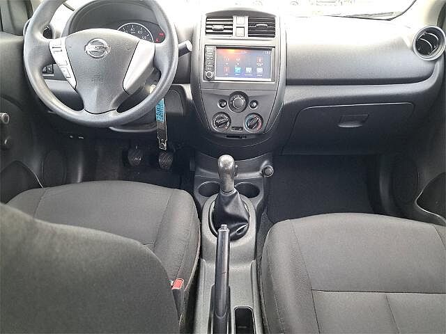 Nissan Versa