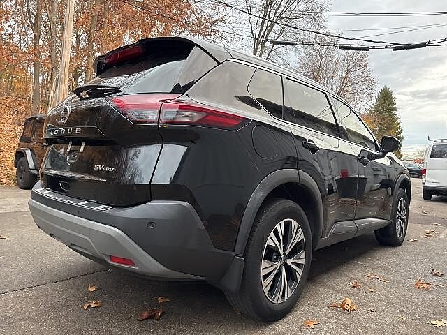 Nissan Rogue