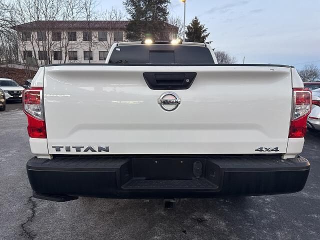 Nissan Titan