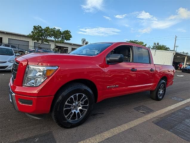 Nissan Titan