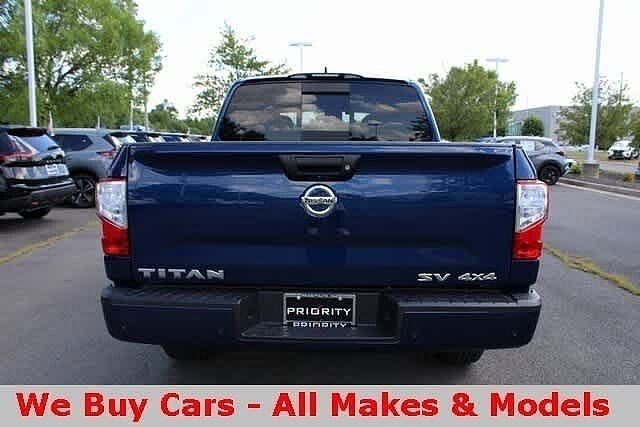 Nissan Titan