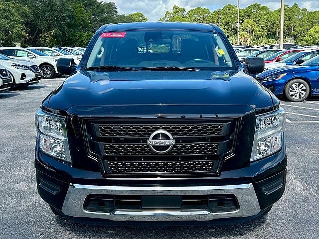 Nissan Titan