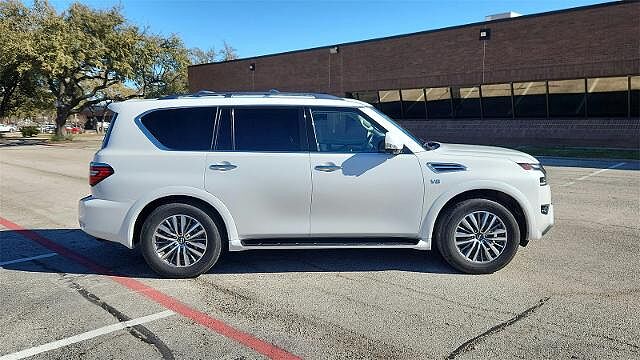 Nissan Armada