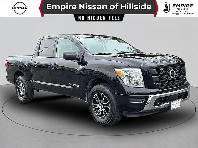 Nissan Titan