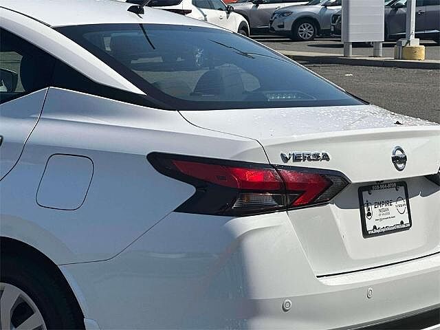 Nissan Versa