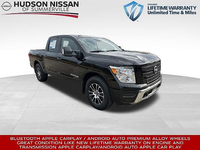 Nissan Titan