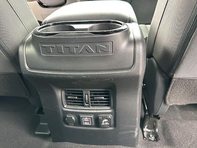 Nissan Titan