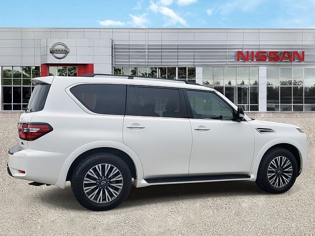 Nissan Armada