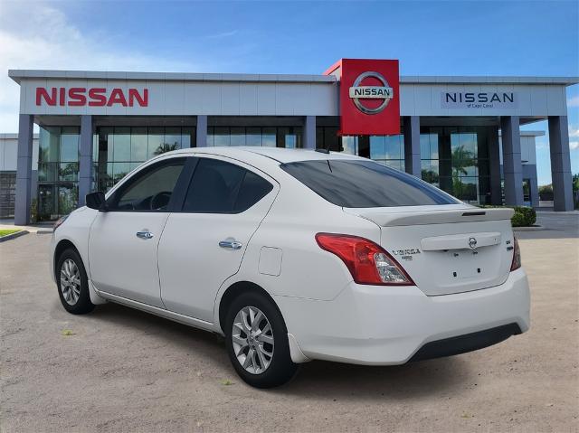 Nissan Versa