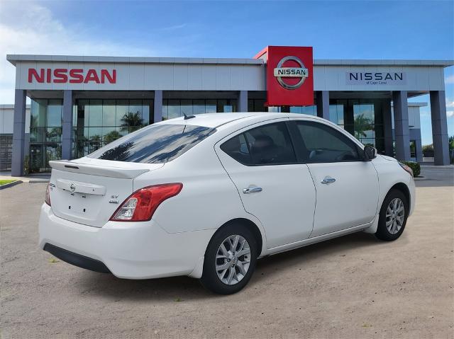 Nissan Versa