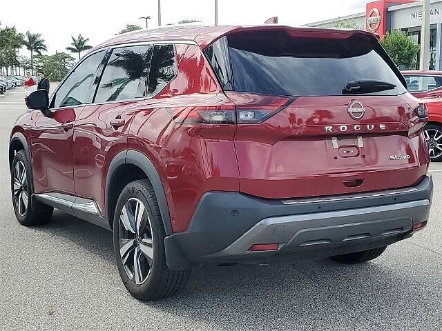 Nissan Rogue