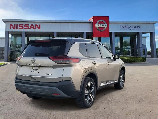 Nissan Rogue