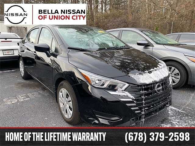 Nissan Versa