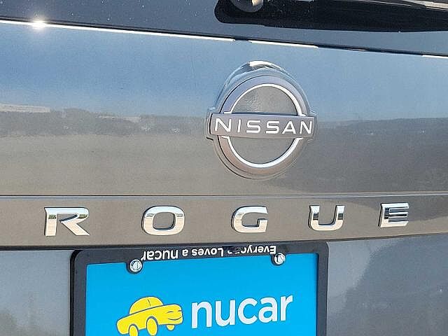 Nissan Rogue