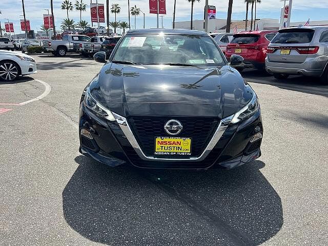 Nissan Altima