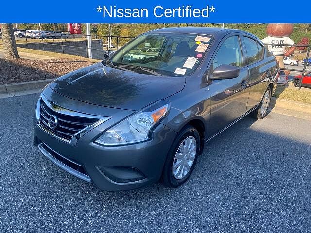 Nissan Versa