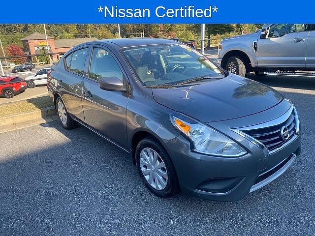 Nissan Versa