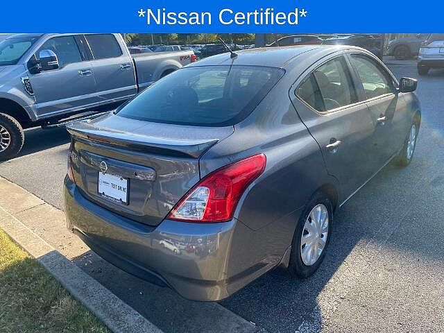 Nissan Versa