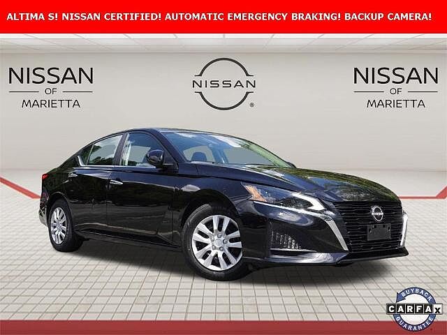 Nissan Altima